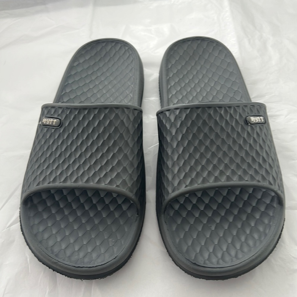 Hytt Men sandals Gray Size 12